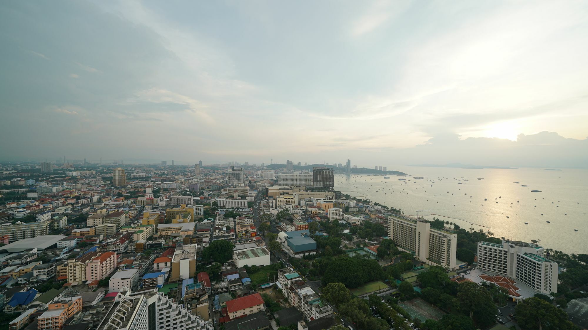 Centric Sea Pattaya By Uplus Dış mekan fotoğraf
